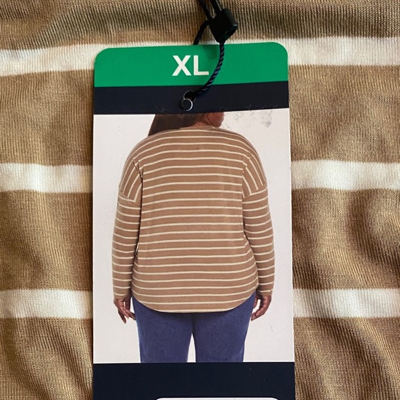 GAP Women's Beige Striped Long Sleeve Tee - Picture 2 of 3